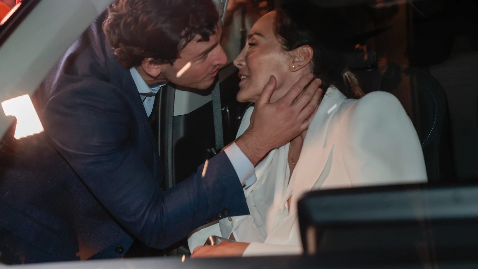 Boda de Tamara Falc&oacute; e &Iacute;&ntilde;igo Onieva, en directo: Vive en 'Y ahora Sonsoles' lo que ocurre en el enlace del a&ntilde;o