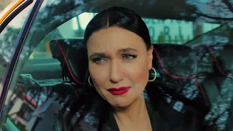 Ender recuerda que en el pasado… ¡Dio en adopción a un hijo suyo! Ender recuerda que en el pasado… ¡Dio en adopción a un hijo suyo!