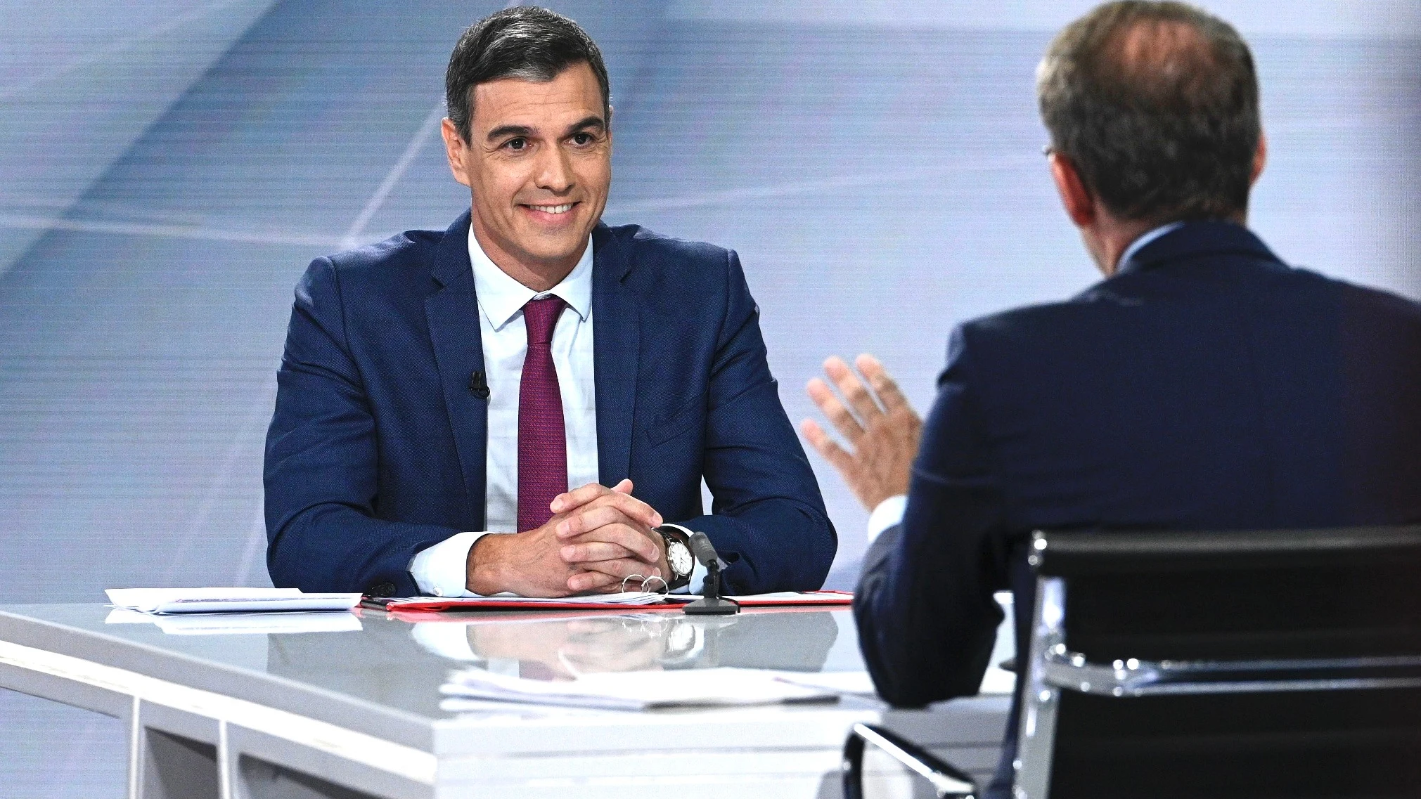 Pedro Sánchez en el cara a cara con Alberto Núñez Feijóo Pedro Sánchez en el cara a cara con Alberto Núñez Feijóo