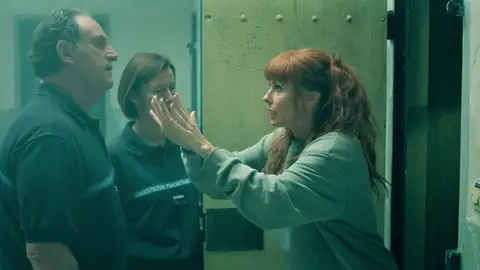 ¡La peor compañera posible! Morgane se enfrenta a su pasado en la cárcel ¡La peor compañera posible! Morgane se enfrenta a su pasado en la cárcel