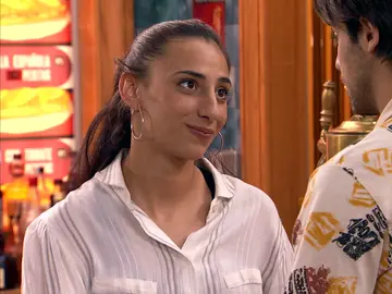 Ciriaco acepta acompañar a Maribel en su nueva aventura... ¿Se van para siempre? Ciriaco acepta acompañar a Maribel en su nueva aventura... ¿Se van para siempre?