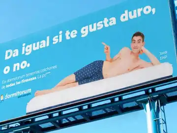 Valla publicitaria de la empresa de colchones Valla publicitaria de la empresa de colchones