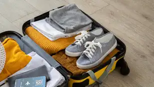 Una maleta de vacaciones