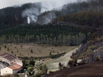 Imagen del incendio en Olloki