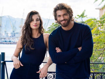 Las redes arden con Can Yaman y &lsquo;Violeta como el mar&rsquo;: &ldquo;Va a enamorar Espa&ntilde;a, sin duda&rdquo; 