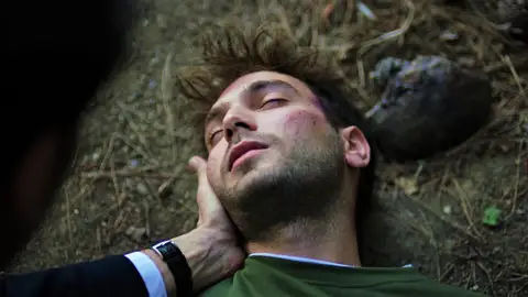 ¡Tiroteo!: Eren y Burak, gravemente heridos tras una gran persecución… ¿sobrevivirán? ¡Tiroteo!: Eren y Burak, gravemente heridos tras una gran persecución… ¿sobrevivirán?