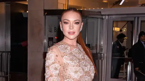 Lindsay Lohan en la premiere de 'Falling for Christmast' en Nueva York Lindsay Lohan en la premiere de 'Falling for Christmast' en Nueva York