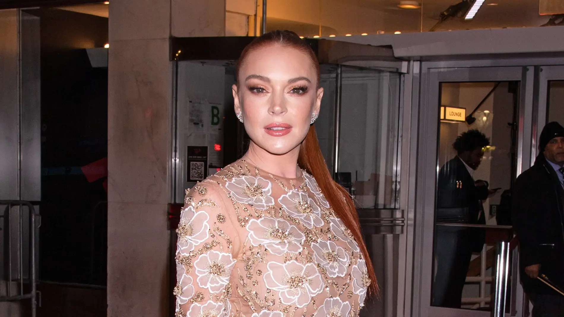 Lindsay Lohan en la premiere de 'Falling for Christmast' en Nueva York