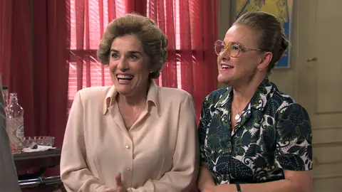 Visi y Beni, dispuestas a acompañar a Lorenzo a Londres: “Mi corazón me dice que quiere probar esta vida” Visi y Beni, dispuestas a acompañar a Lorenzo a Londres: “Mi corazón me dice que quiere probar esta vida”