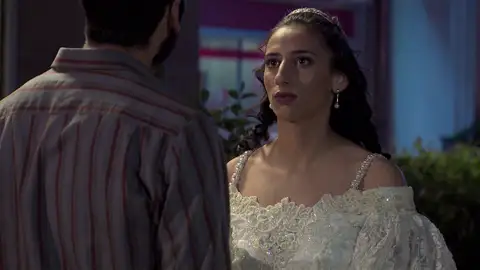 En el próximo capítulo de ‘Amar es para siempre’: la boda de Ciriaco y Maribel se tiñe de sangre En el próximo capítulo de ‘Amar es para siempre’: la boda de Ciriaco y Maribel se tiñe de sangre