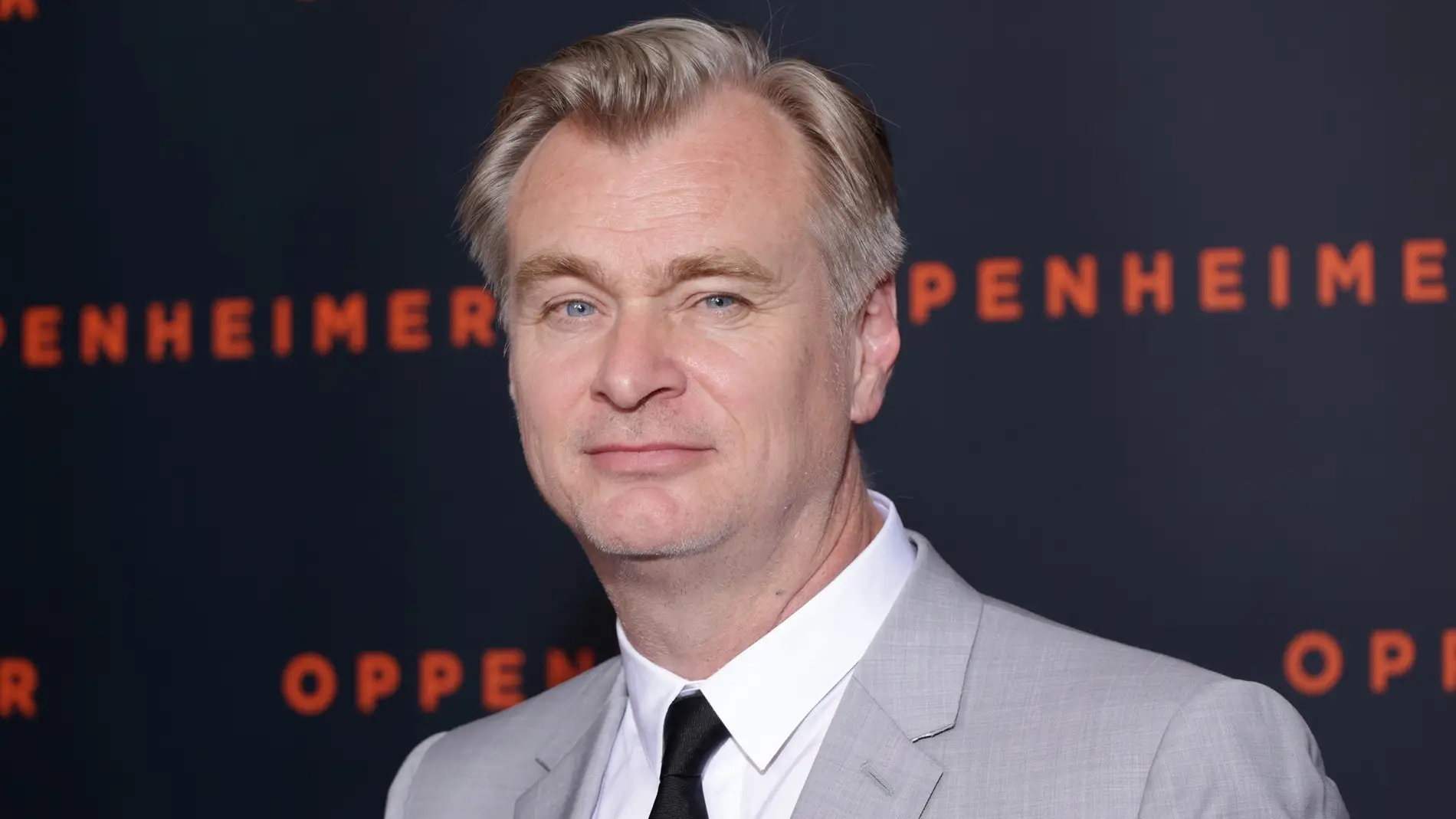 Christopher Nolan en la premiere de 'Oppenheimer' en París