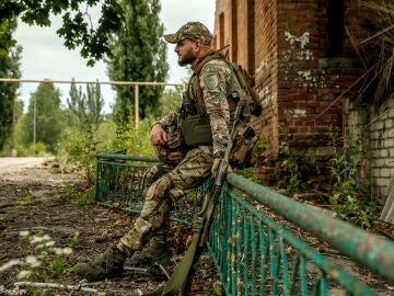 Soldado ucraniano en la región de Donetsk, Ucrania