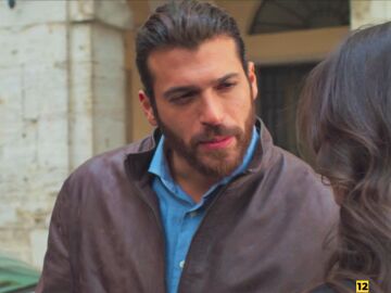 Can Yaman es un seductor nato en &lsquo;Violeta como el mar&rsquo;: el pr&oacute;ximo mi&eacute;rcoles, gran estreno