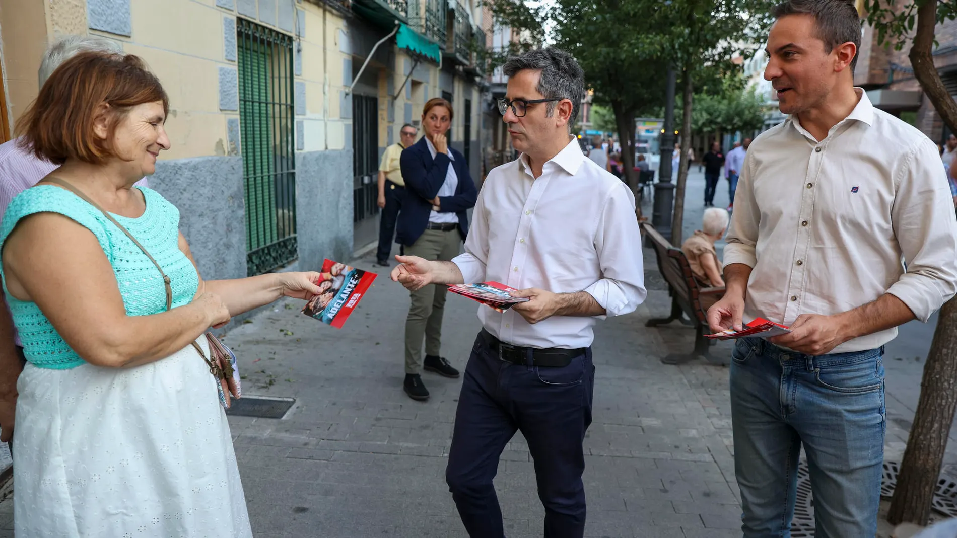 El secretario general del PSOE, Juan Lobato y el ministro de la Presidencia, Félix Bolaños