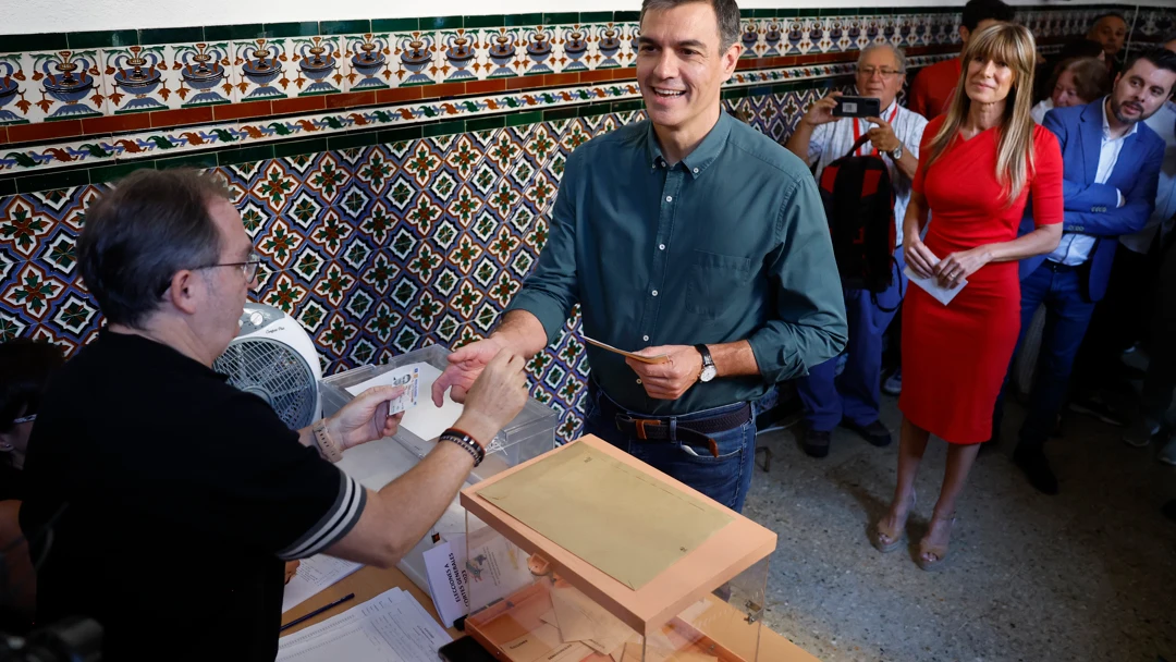 Pedro Sánchez votando Pedro Sánchez votando