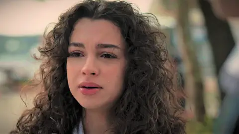 Asiye, sin palabras, descubre la verdad ...¡Ahmet es el padre biológico de Ömer! Asiye, sin palabras, descubre la verdad ...¡Ahmet es el padre biológico de Ömer!