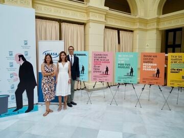 Presentación de la campaña del Ayuntamiento de Málaga para evitar que se tiren toallitas al inodoro inspirada en Chiquito