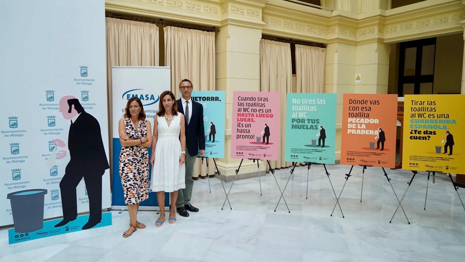 Presentación de la campaña del Ayuntamiento de Málaga para evitar que se tiren toallitas al inodoro inspirada en Chiquito