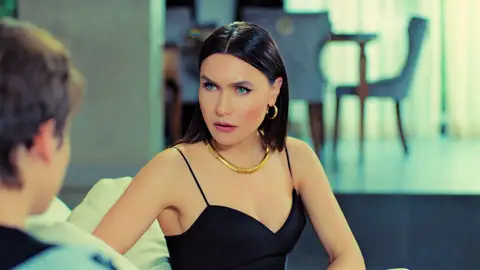 Erim le comunica a su madre que regresa a la mansión Argun: “Voy a irme con papá” Erim le comunica a su madre que regresa a la mansión Argun: “Voy a irme con papá”