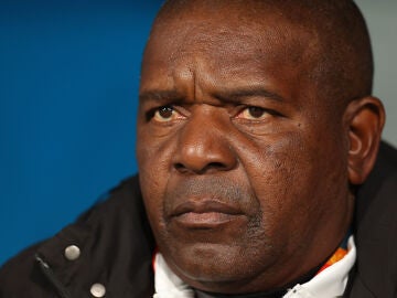 El entrenador de Zambia, Mwape