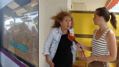 Terror entre los pasajeros de un tren de Barcelona por el ataque de un hombre al vagón: 