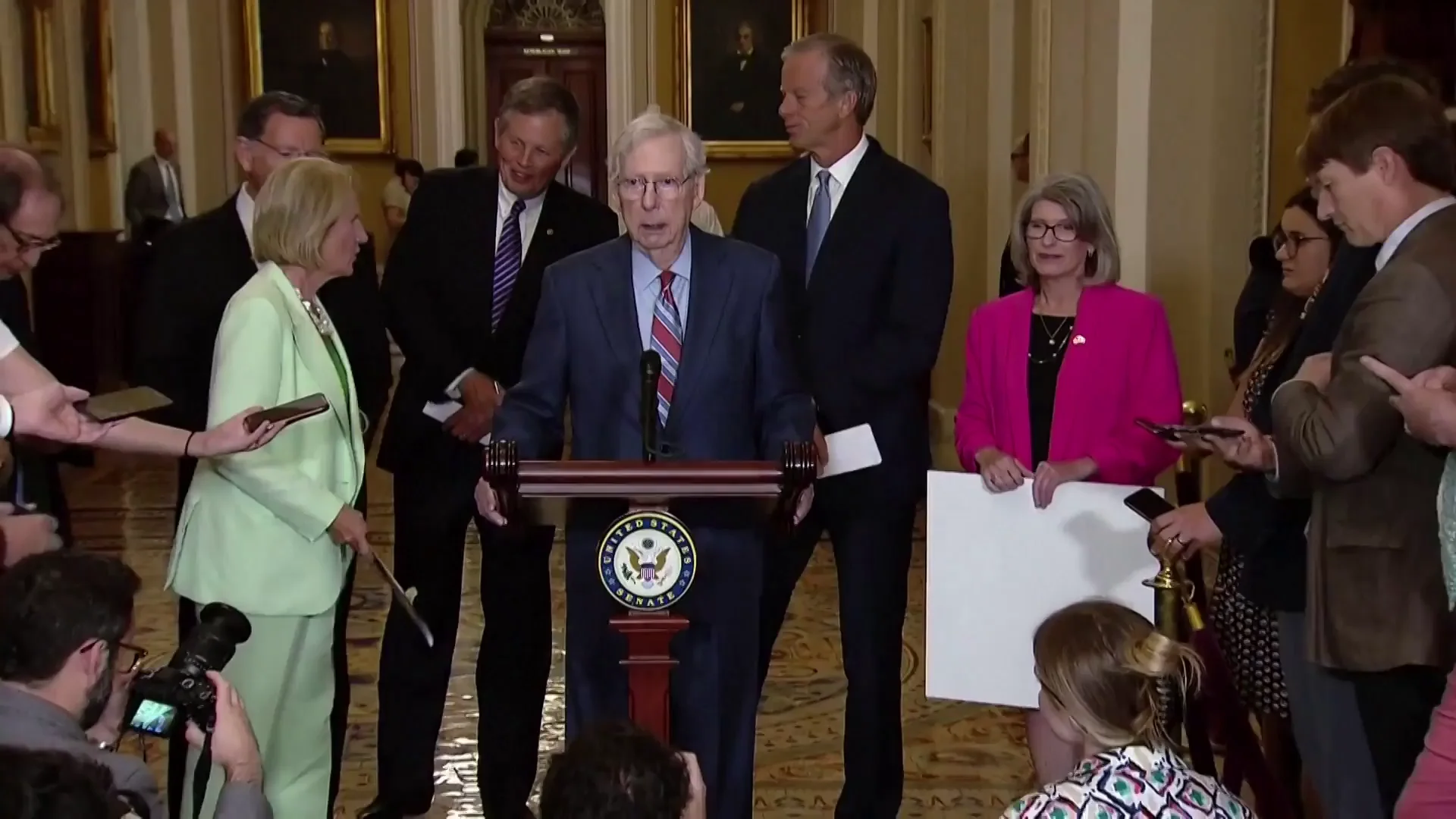 El senador republicano Mitch McConnell