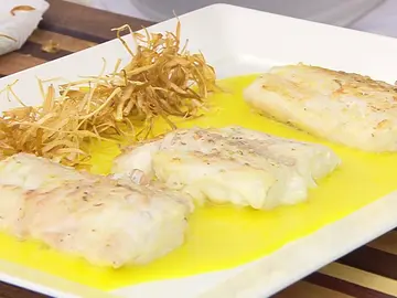 Arguiñano: Merluza rápida con salsa de puerro y su crujiente Arguiñano: Merluza rápida con salsa de puerro y su crujiente