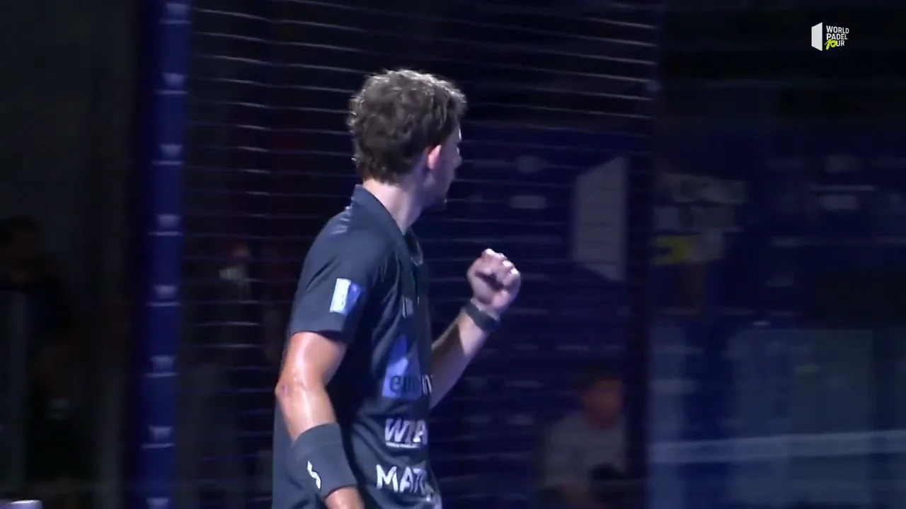 Un punto de esos que parecen no acabar nunca... es lo que se ha vivido hoy en el M&aacute;laga Open del World Padel Tour 2023