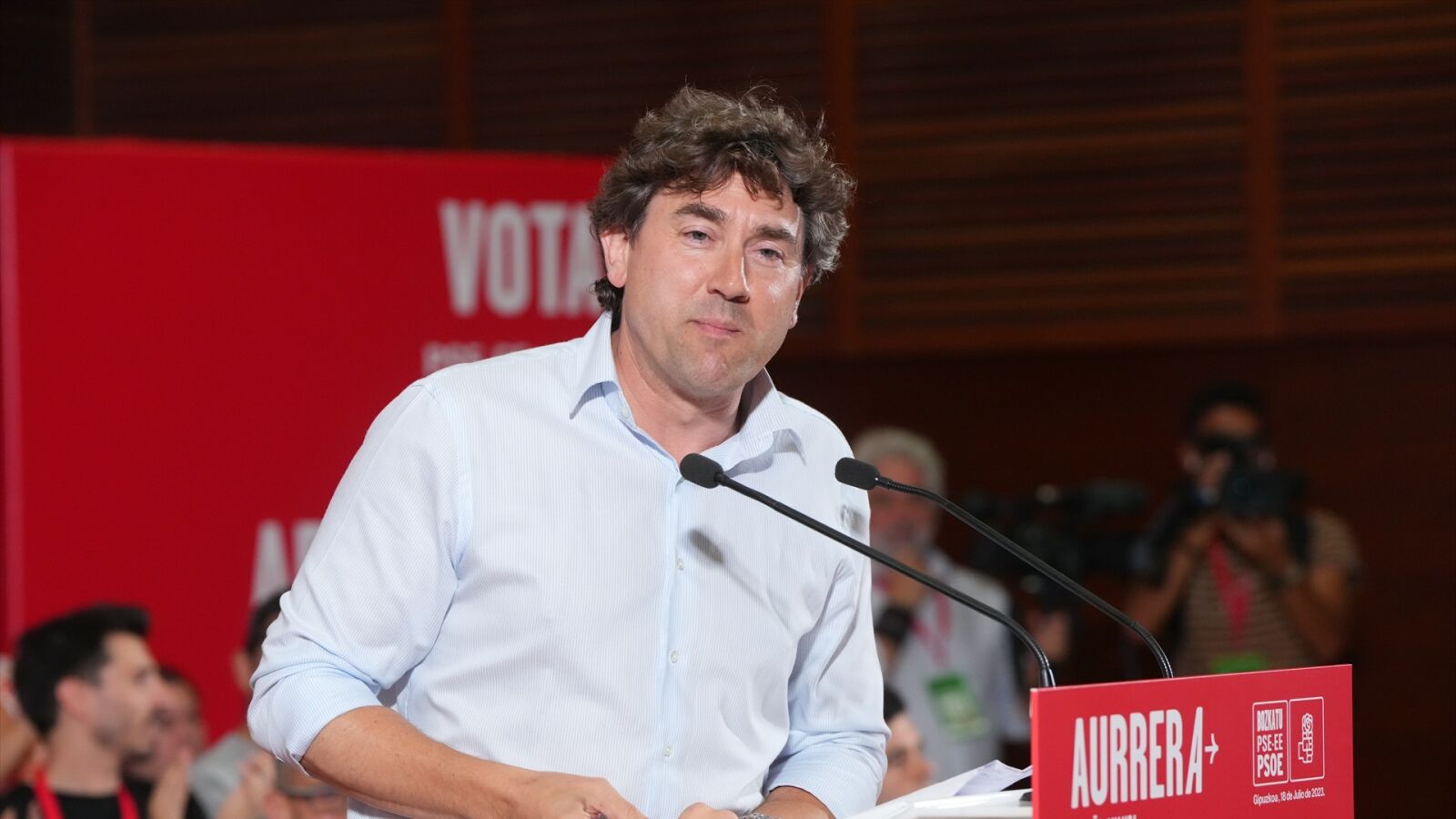 El líder del PSOE vasco apuesta por reformar la Constitución para convertir España en un Estado federal