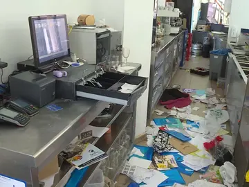 Restaurante destrozado en Trillo Restaurante destrozado en Trillo