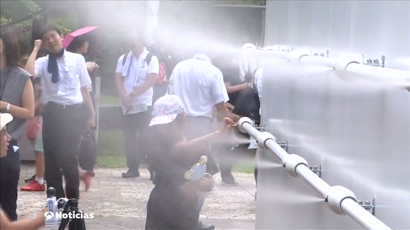 Los inventos de los japoneses para huir del calor: ropa inteligente, mochilas refrigeradas y ventiladores