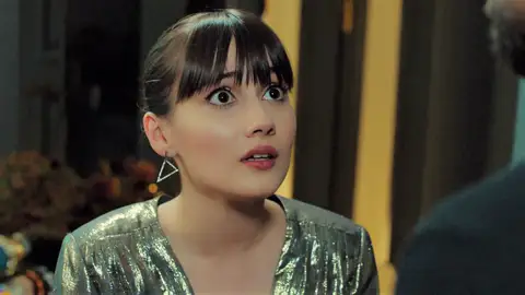 Alihan estalla al descubrir lo que su hermana le ha hecho a Zeynep: “Me las va a pagar” Alihan estalla al descubrir lo que su hermana le ha hecho a Zeynep: “Me las va a pagar”