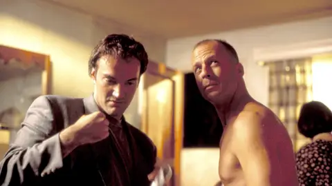 Quentin Tarantino y Bruce Willis en el rodaje de 'Pulp Fiction' Quentin Tarantino y Bruce Willis en el rodaje de 'Pulp Fiction'