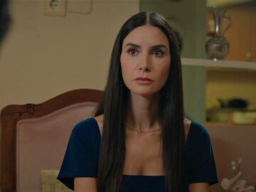 Akif, decepcionado con Suzan al descubrir que Ahmet es el padre de &Ouml;mer: "S&eacute; que tuvisteis una historia de amor"