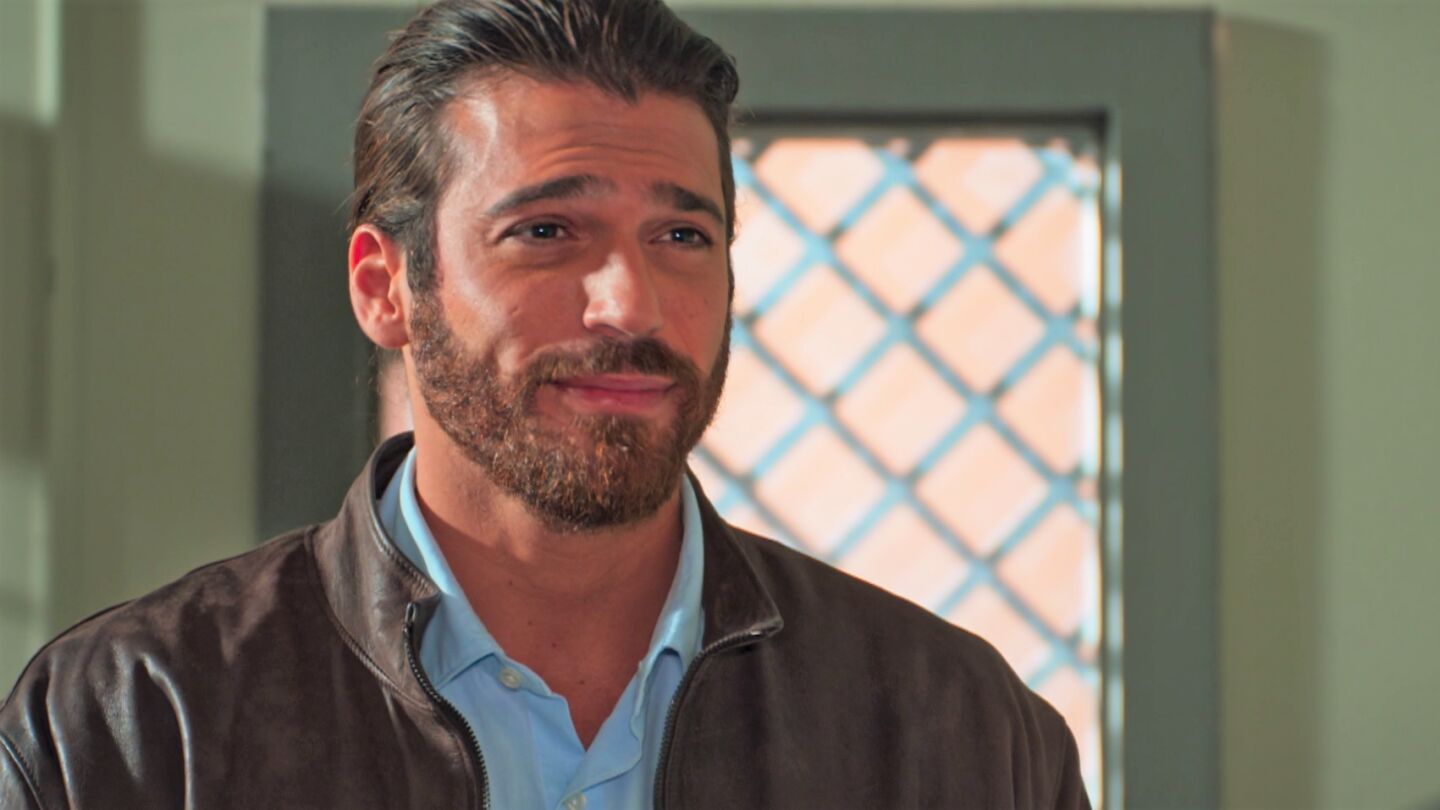 ¡Tenso encuentro! Francesco y Raniero se ven por primera vez
