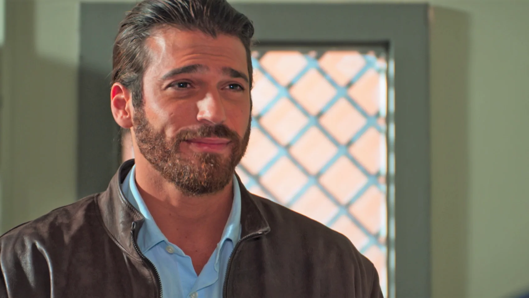 ¡Tenso encuentro! Francesco y Raniero se ven por primera vez