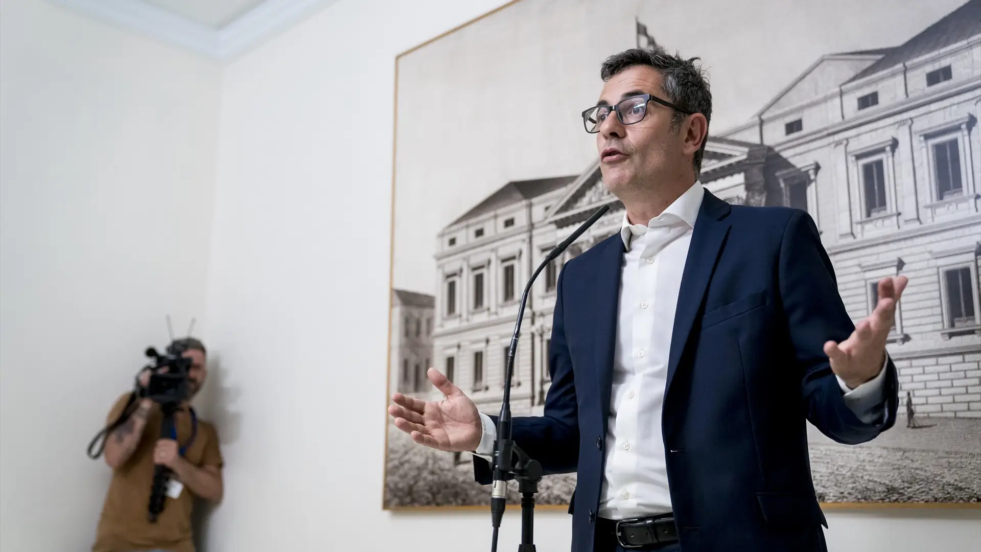 Félix Bolaños, durante la rueda de prensa en el Congreso de los Diputados Félix Bolaños, durante la rueda de prensa en el Congreso de los Diputados