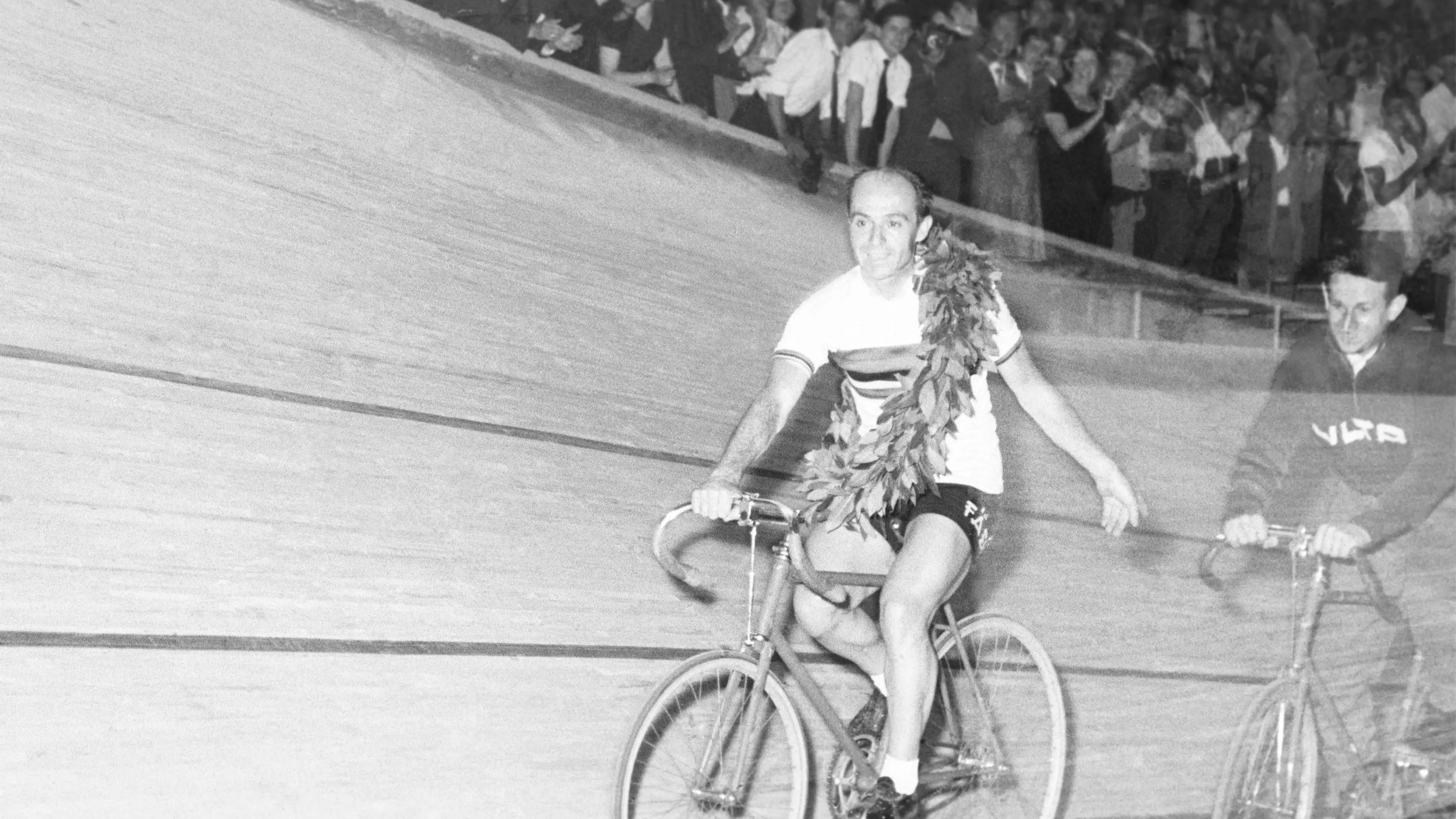 El español Guillermo Timoner, campeón del mundo de ciclismo tras moto El español Guillermo Timoner, campeón del mundo de ciclismo tras moto