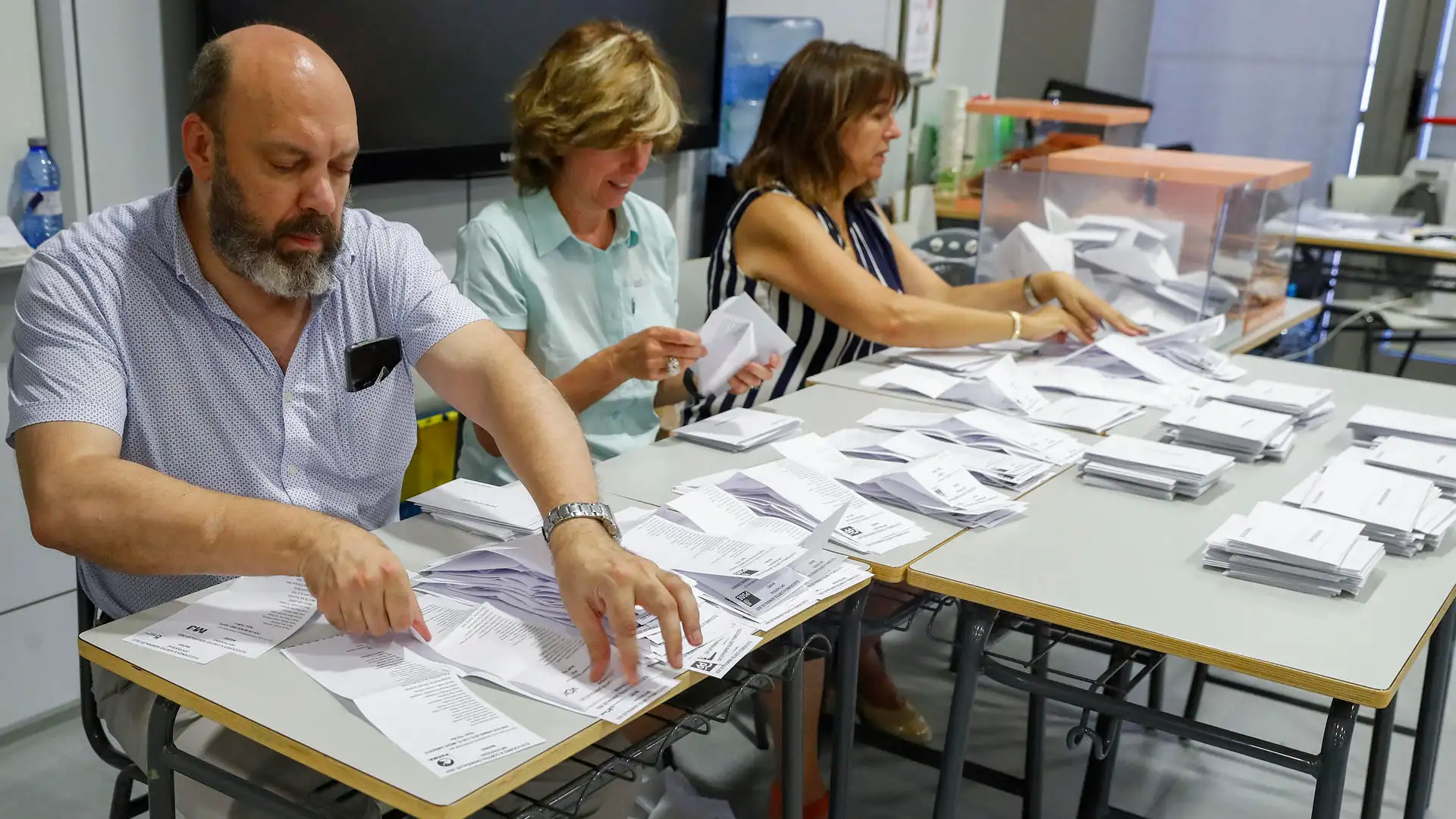 Recuento de votos en en unas elecciones Recuento de votos en en unas elecciones