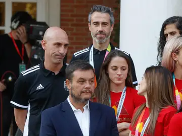 Luis Rubiales y Jorge Vilda en la recepción de Moncloa Luis Rubiales y Jorge Vilda en la recepción de Moncloa