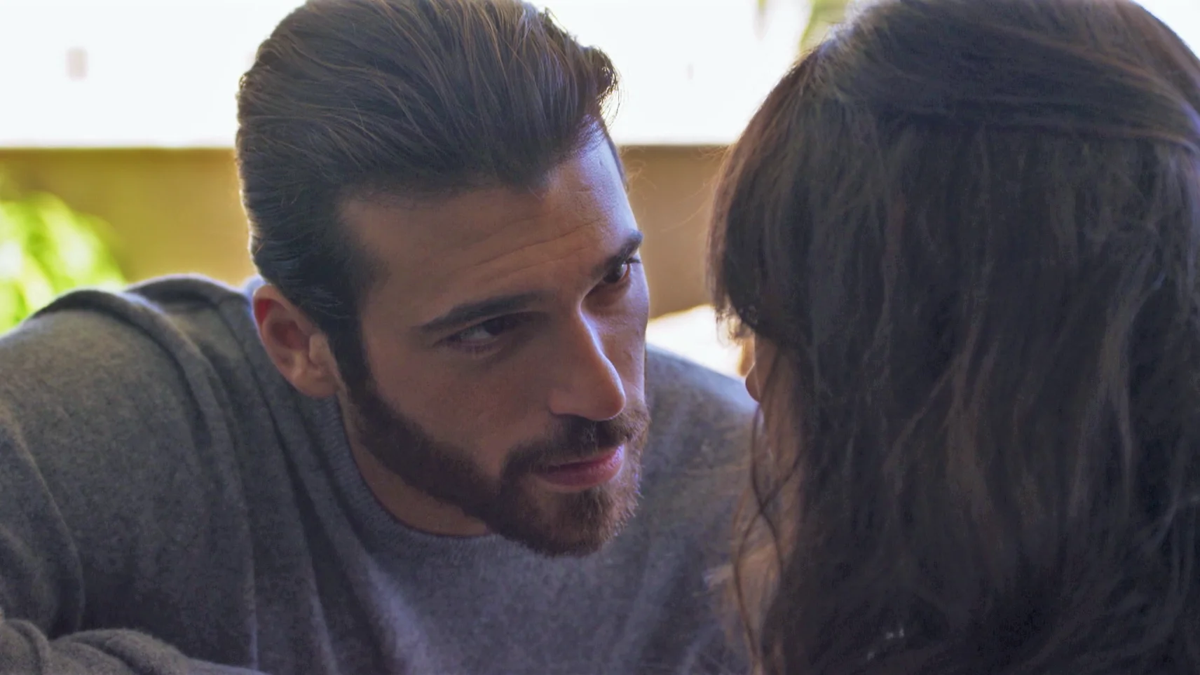 Demir, feliz con la soltería de Violeta: “No sé cómo eres en la convivencia, pero como vecina no estás nada mal” Demir, feliz con la soltería de Violeta: “No sé cómo eres en la convivencia, pero como vecina no estás nada mal”