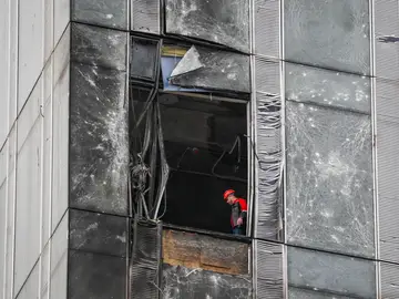 Edificio dañado en Moscú Edificio dañado en Moscú