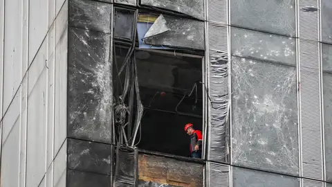 Edificio dañado en Moscú Edificio dañado en Moscú