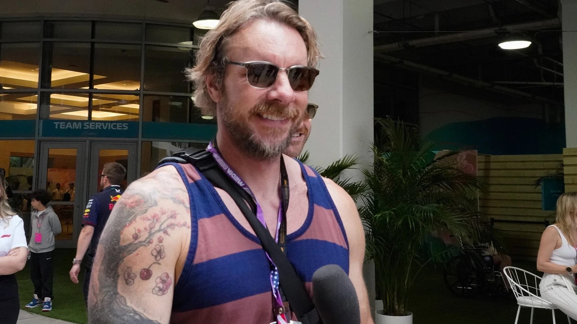 Dax Shepard en la F1 Dax Shepard en la F1