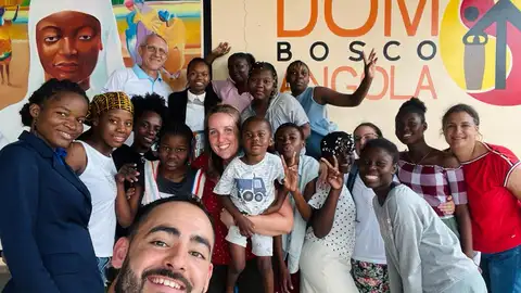 Voluntarios en Angola Voluntaris en Angola