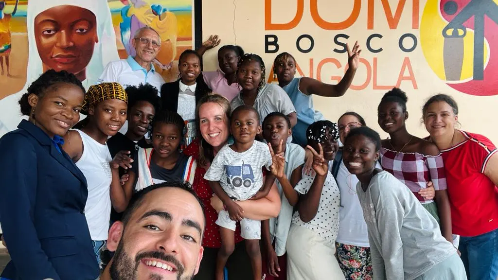 Voluntarios en Angola Voluntaris en Angola