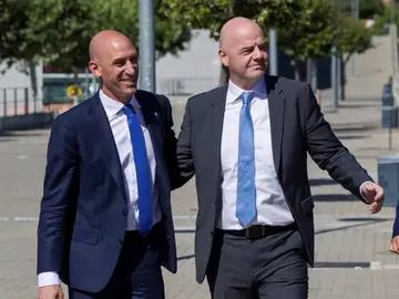 Luis Rubiales y Gianni Infantino Luis Rubiales y Gianni Infantino