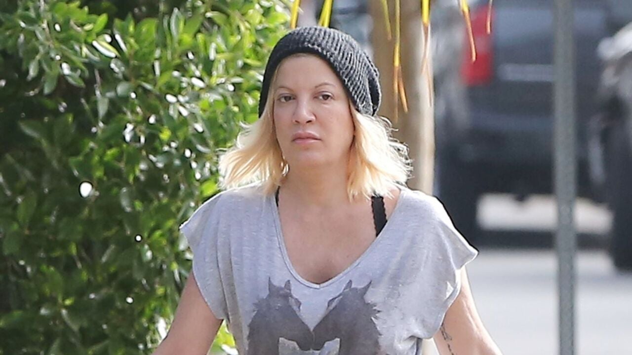 Tori Spelling Regresa A Las Redes Tras Salir Del Hospital Y En Medio De ...