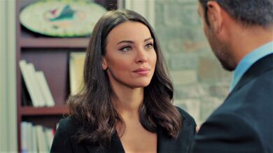 Leyla sorprende a Kaya con un bonito detalle: “Quería darte algo que te recuerde a tu madre”