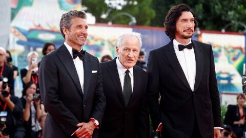 Patrick Dempsey, Michael Mann y Adam Driver en el estreno de 'Ferrari'